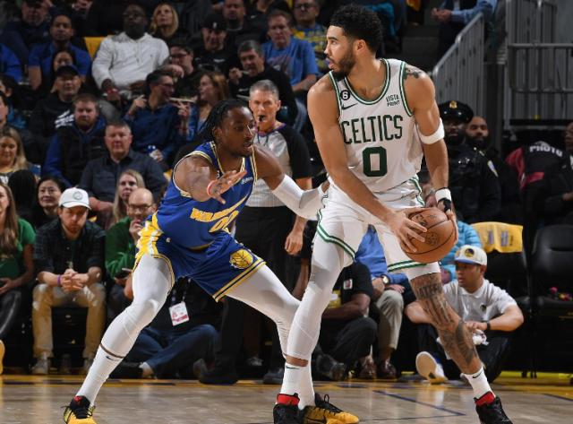 九游体育入口-库明加大放异彩 第二阵容稳固为勇士东征重塑信心